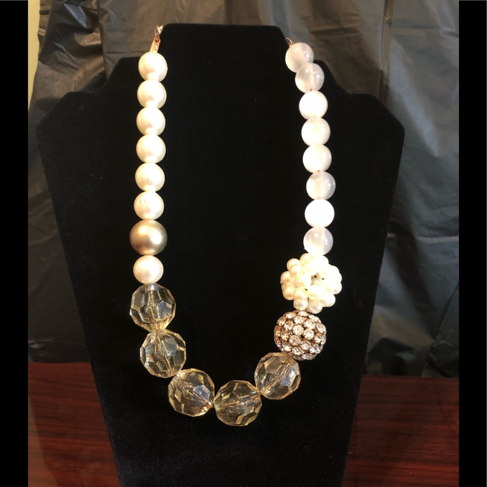 Women’s accessories